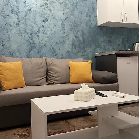 Apartament Anelisse *